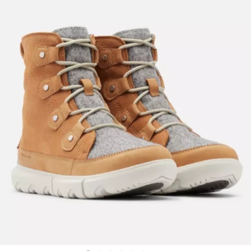 NEW Sorel Women's Explorer II Joan Felt WP Boot, Size 8.5